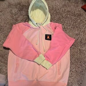 Teddy. Fresh men’s size large multicolor hoodie.